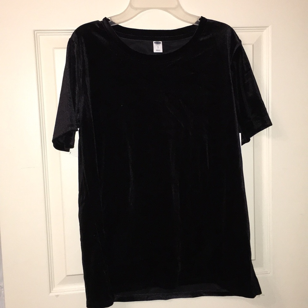 BRAND NEW Black velvet shirt